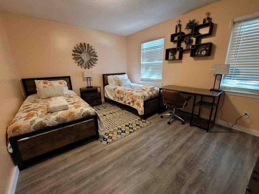 Elegant 2-bedroom pet-friendly villa w 2 parking spaces Hilton Head Island Eksteriør billede