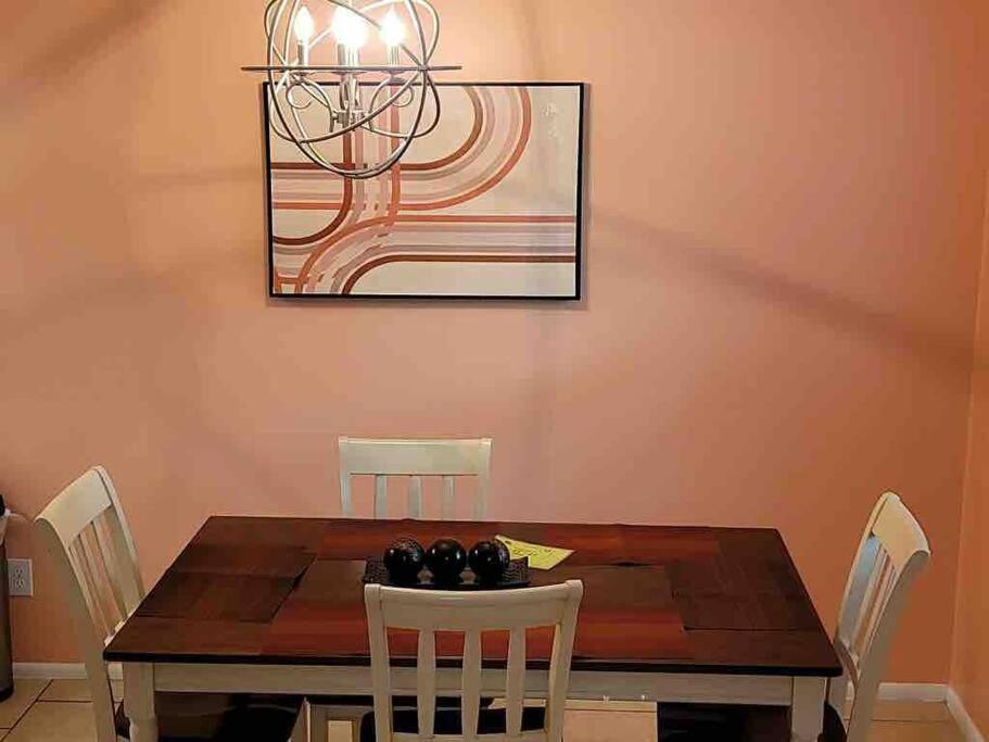 Elegant 2-bedroom pet-friendly villa w 2 parking spaces Hilton Head Island Eksteriør billede